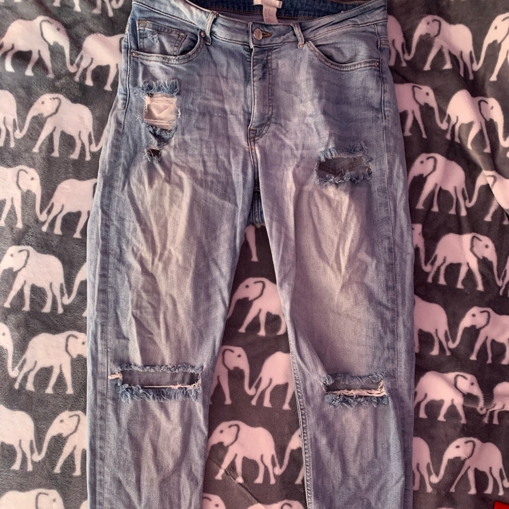 Light wash distressed Boyfriend Jeans